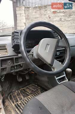 Хетчбек Suzuki Swift 1988 в 