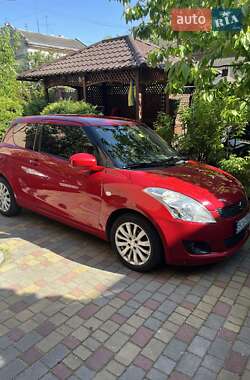 Хетчбек Suzuki Swift 2010 в Львові