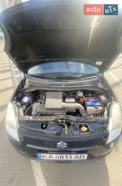 Хэтчбек Suzuki Swift 2007 в 