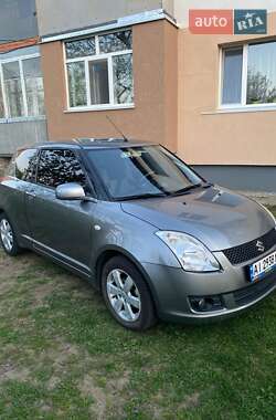 Хэтчбек Suzuki Swift 2008 в Ржищеве