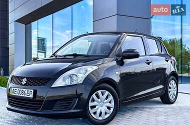 Хетчбек Suzuki Swift 2011 в 