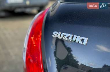 Хетчбек Suzuki Swift 2011 в 
