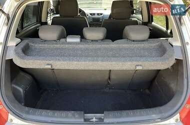Хэтчбек Suzuki Swift 2011 в 