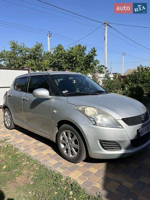 Хэтчбек Suzuki Swift 2011 в Барышевке фото 52 Хэтчбек Suzuki Swift 2011 в Барышевке
