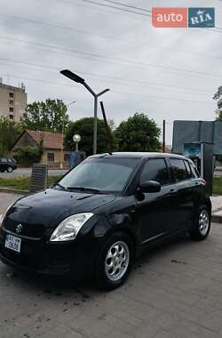 Хэтчбек Suzuki Swift 2010 в 