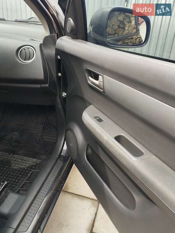 Хэтчбек Suzuki Swift 2010 в Ужгороде