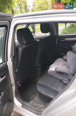 Хэтчбек Suzuki Swift 2005 в 
