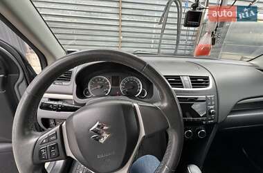 Хэтчбек Suzuki Swift 2011 в 
