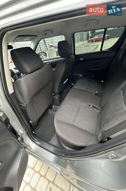 Хэтчбек Suzuki Swift 2011 в 