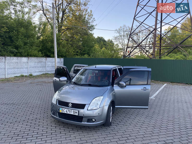 Хэтчбек Suzuki Swift 2006 в Львове фото 8 Хэтчбек Suzuki Swift 2006 в Львове