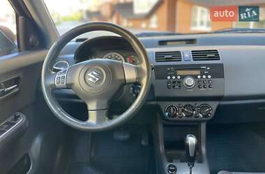 Хэтчбек Suzuki Swift 2007 в 