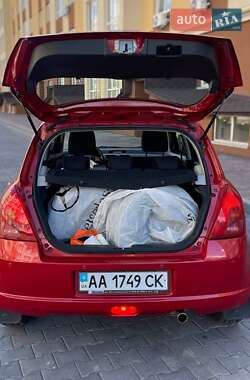 Хэтчбек Suzuki Swift 2007 в 