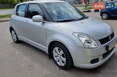 Хетчбек Suzuki Swift 2006 в Чернігові