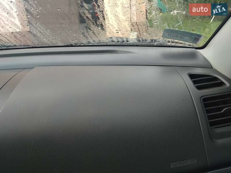 Хэтчбек Suzuki Swift 2011 в Барышевке фото 18 Хэтчбек Suzuki Swift 2011 в Барышевке