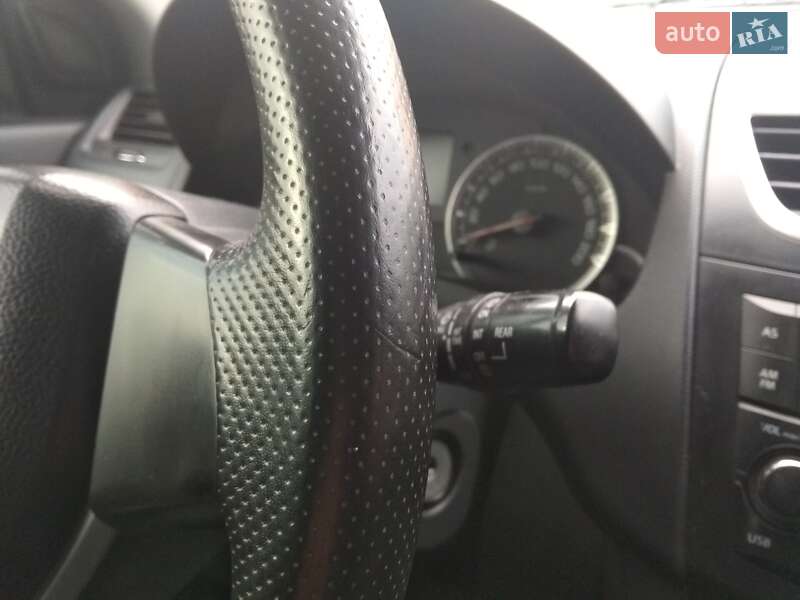 Хэтчбек Suzuki Swift 2011 в Барышевке фото 35 Хэтчбек Suzuki Swift 2011 в Барышевке