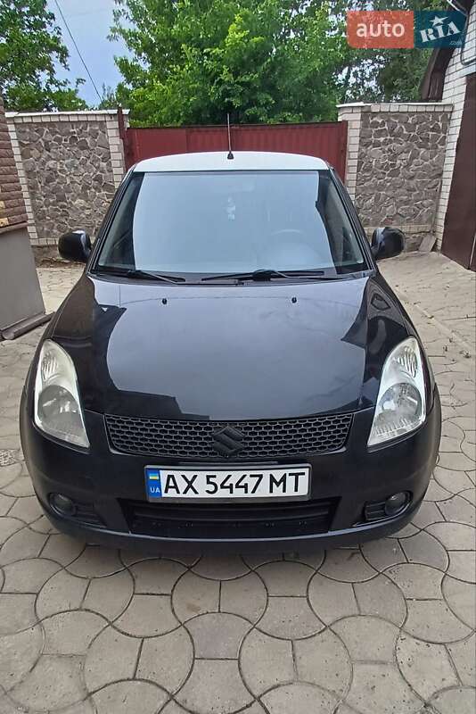 Хэтчбек Suzuki Swift 2008 в 