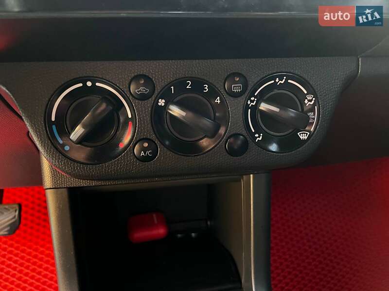 Хэтчбек Suzuki Swift 2008 в Лысянке фото 31 Хэтчбек Suzuki Swift 2008 в Лысянке