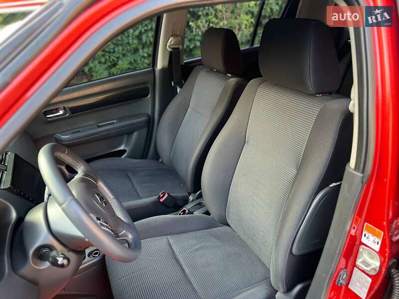 Хэтчбек Suzuki Swift 2008 в Лысянке фото 33 Хэтчбек Suzuki Swift 2008 в Лысянке