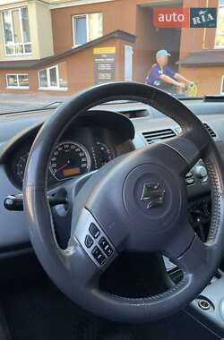 Хэтчбек Suzuki Swift 2007 в 