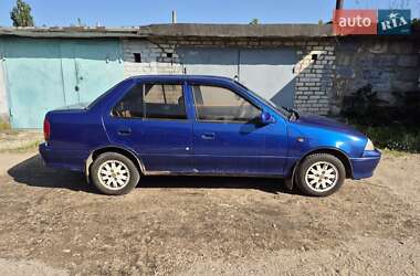 Седан Suzuki Swift 1993 в 