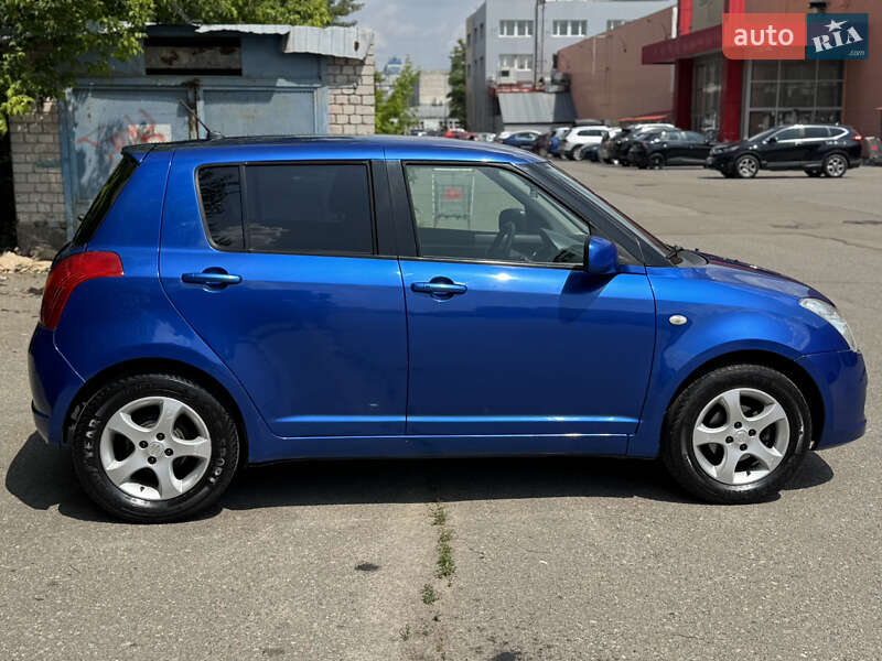 Хетчбек Suzuki Swift 2007 в Києві