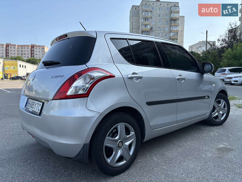 Хетчбек Suzuki Swift 2011 в Білій Церкві