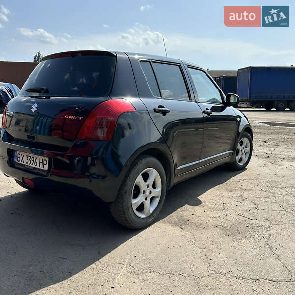 Хетчбек Suzuki Swift 2007 в Хмельницькому