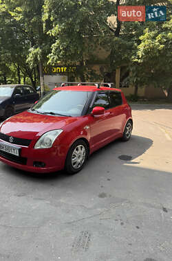 Хэтчбек Suzuki Swift 2007 в Одессе