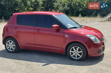 Хетчбек Suzuki Swift 2006 в 