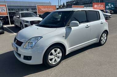 Хэтчбек Suzuki Swift 2008 в 