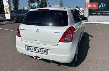 Хэтчбек Suzuki Swift 2008 в 