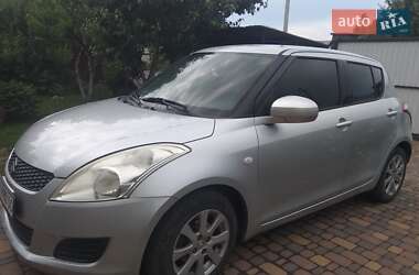 Хетчбек Suzuki Swift 2011 в 