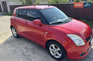 Хэтчбек Suzuki Swift 2007 в 