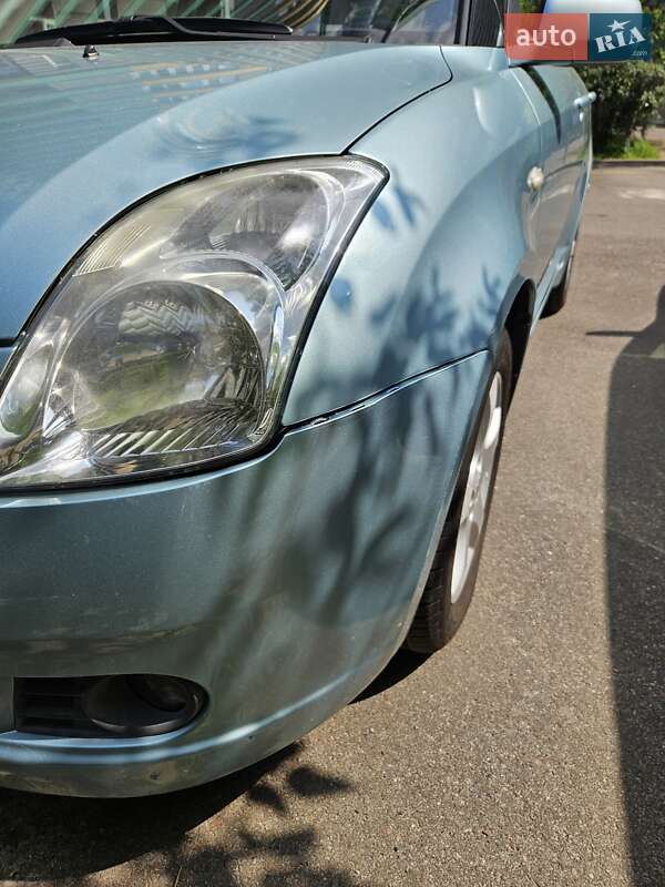 Хэтчбек Suzuki Swift 2008 в Киеве фото 15 Хэтчбек Suzuki Swift 2008 в Киеве