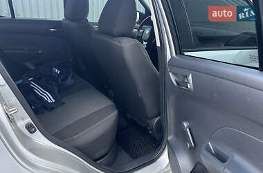 Хетчбек Suzuki Swift 2011 в 