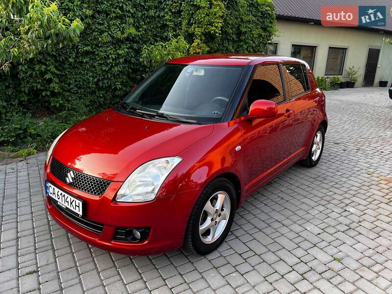 Хэтчбек Suzuki Swift 2008 в Лысянке