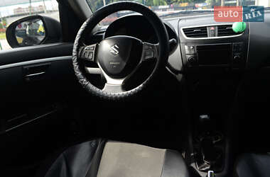 Хэтчбек Suzuki Swift 2013 в 