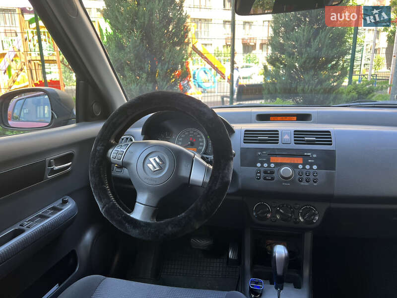 Хетчбек Suzuki Swift 2008 в Києві