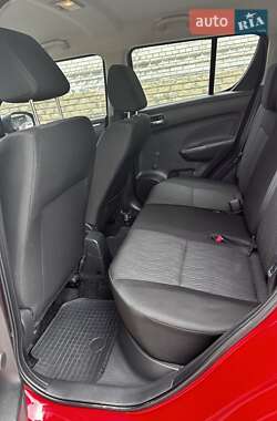 Хэтчбек Suzuki Swift 2011 в 