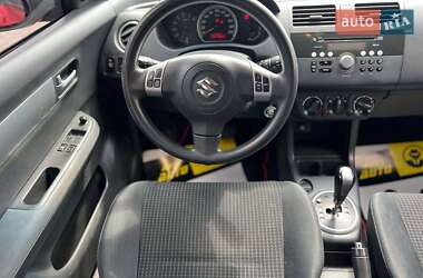 Хэтчбек Suzuki Swift 2005 в 