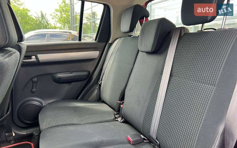 Хэтчбек Suzuki Swift 2005 в Ивано-Франковске фото 19 Хэтчбек Suzuki Swift 2005 в Ивано-Франковске