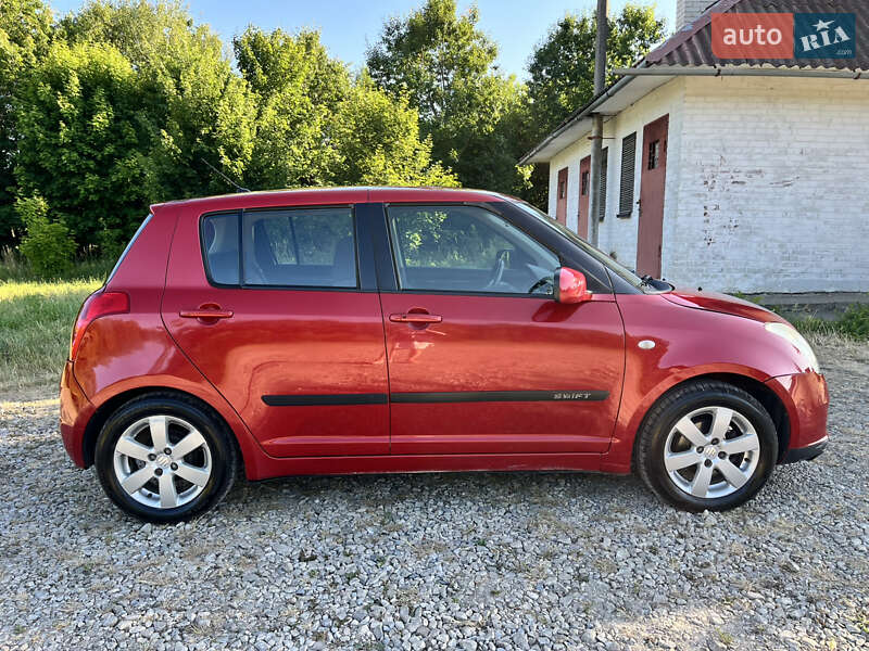Хетчбек Suzuki Swift 2008 в Івано-Франківську