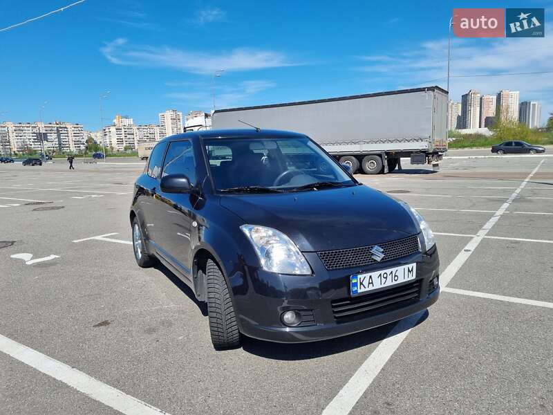Хетчбек Suzuki Swift 2008 в Києві