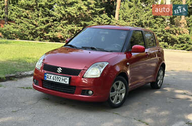 Хэтчбек Suzuki Swift 2007 в 