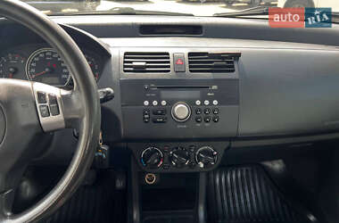 Хетчбек Suzuki Swift 2006 в 