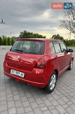 Хетчбек Suzuki Swift 2007 в 