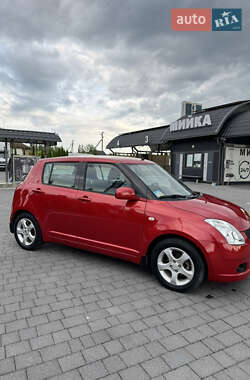 Хетчбек Suzuki Swift 2007 в 