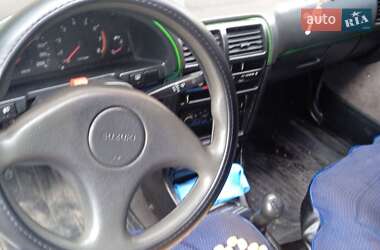 Седан Suzuki Swift 1996 в 
