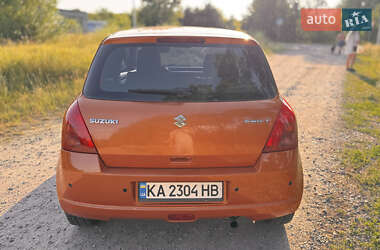 Хетчбек Suzuki Swift 2006 в 