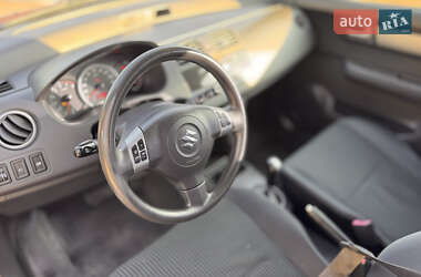 Хетчбек Suzuki Swift 2006 в 